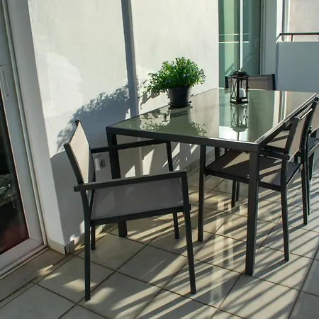His&Hers Luxury Apartment Athens Exterior photo