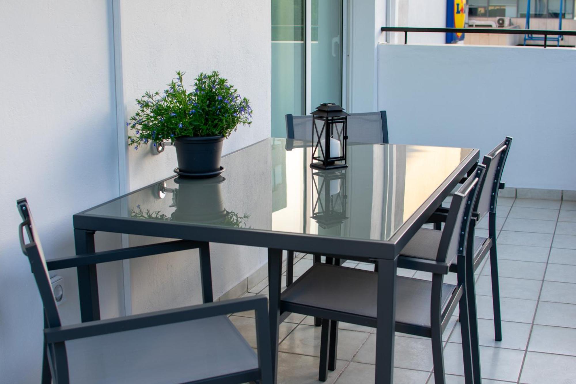 His&hers Luxury Athens
